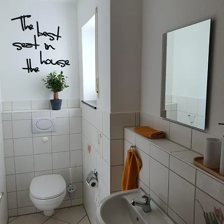 Deininger Apartment *